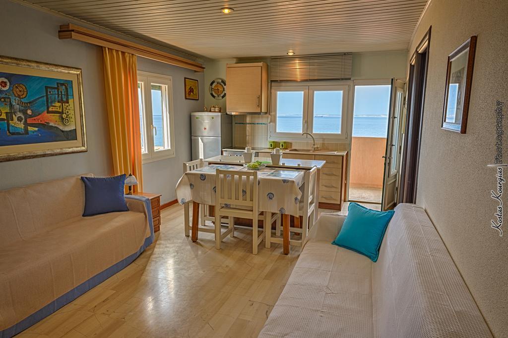 Aegean Bliss Residences Karfas Oda fotoğraf